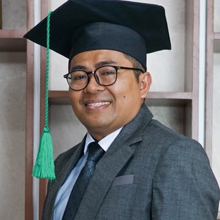 Dr. Heri Mohamad Tohari, M.Pd.